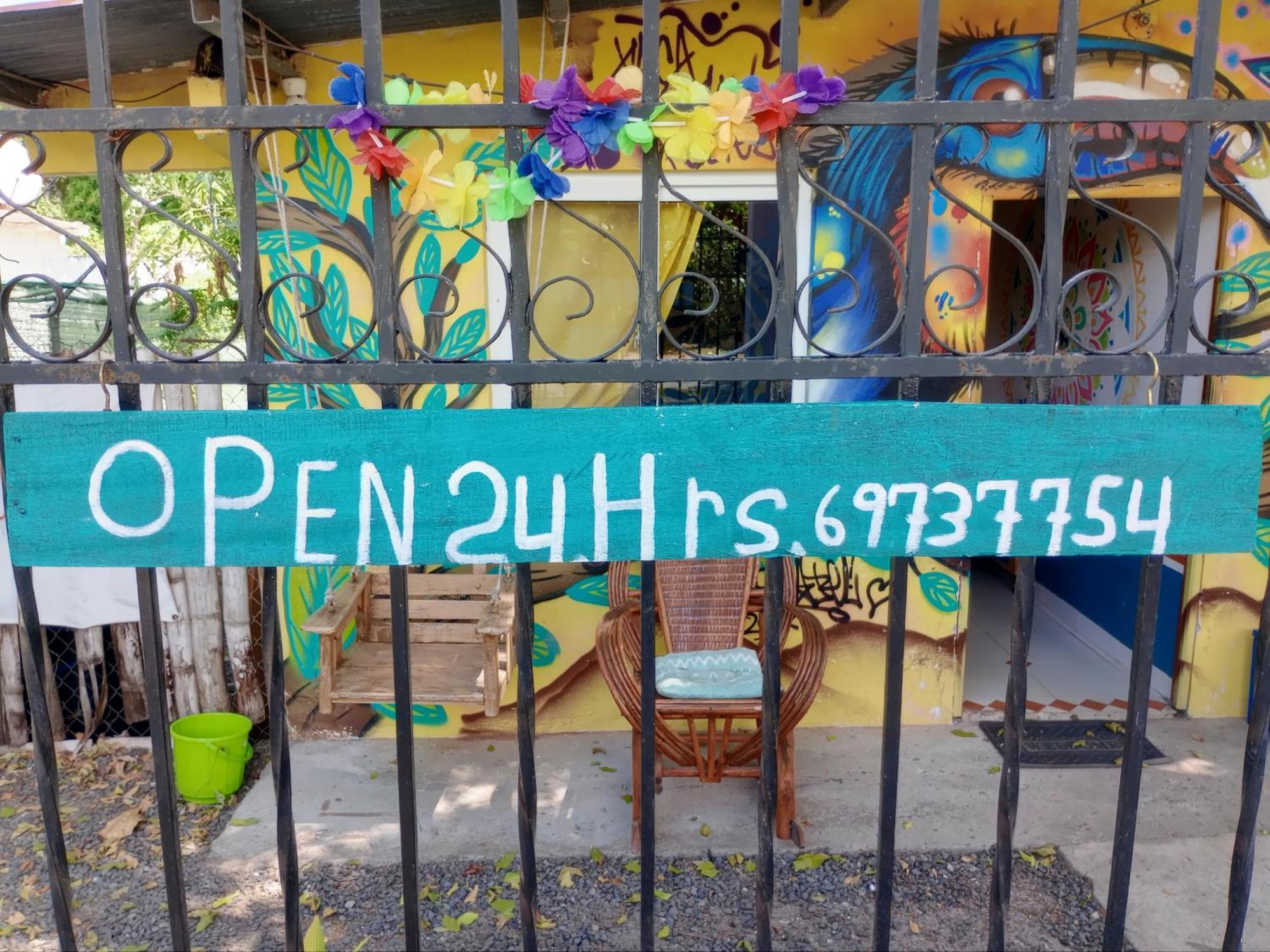 Taca Tucan Hostel Playa Blanca  Exterior photo